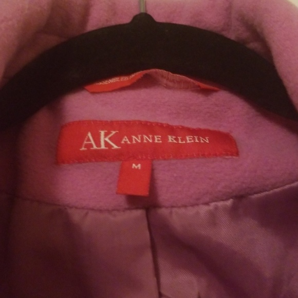 SOLD ***Anne Klein coat - Picture 2 of 7